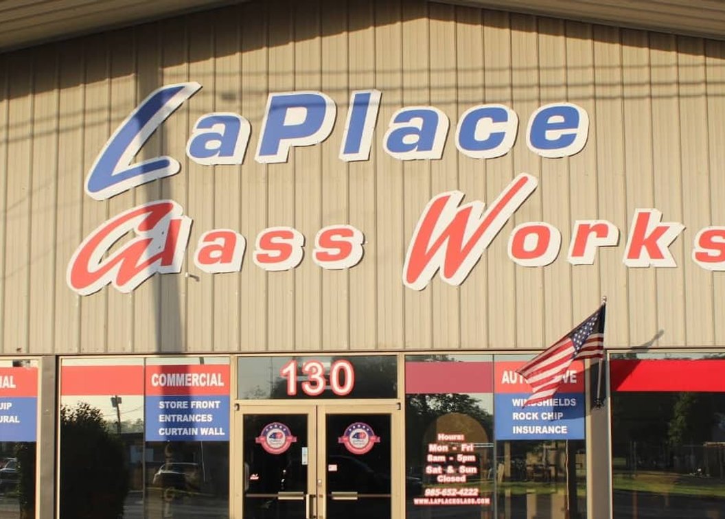 LaPlace Glass Works storefront with aluminum entry doors in LaPlace, LA
