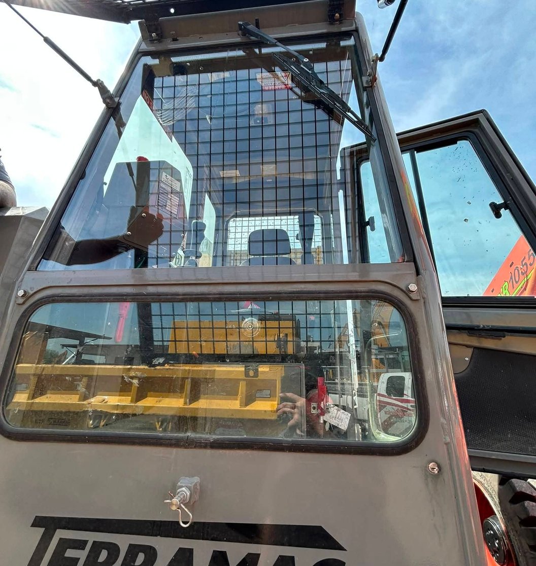 Commercial glass services in Metairie, LA