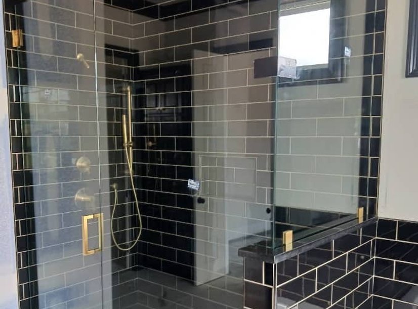 Local glass expertise from LaPlace Glass Works