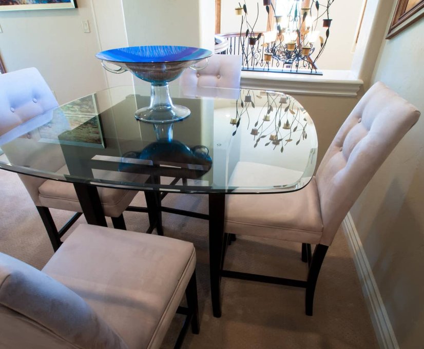 Decorative glass tabletop installation